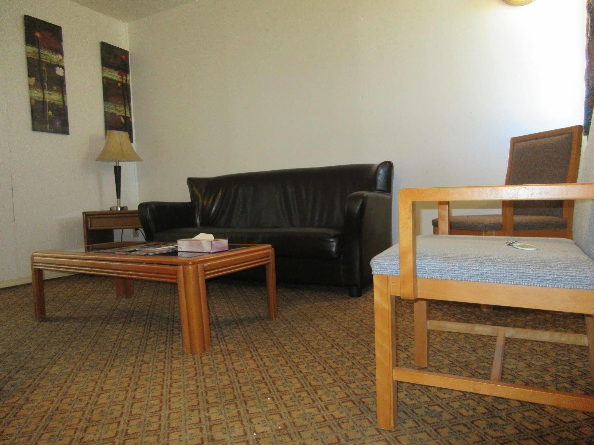 The Capri Motel Winnipeg Zewnętrze zdjęcie