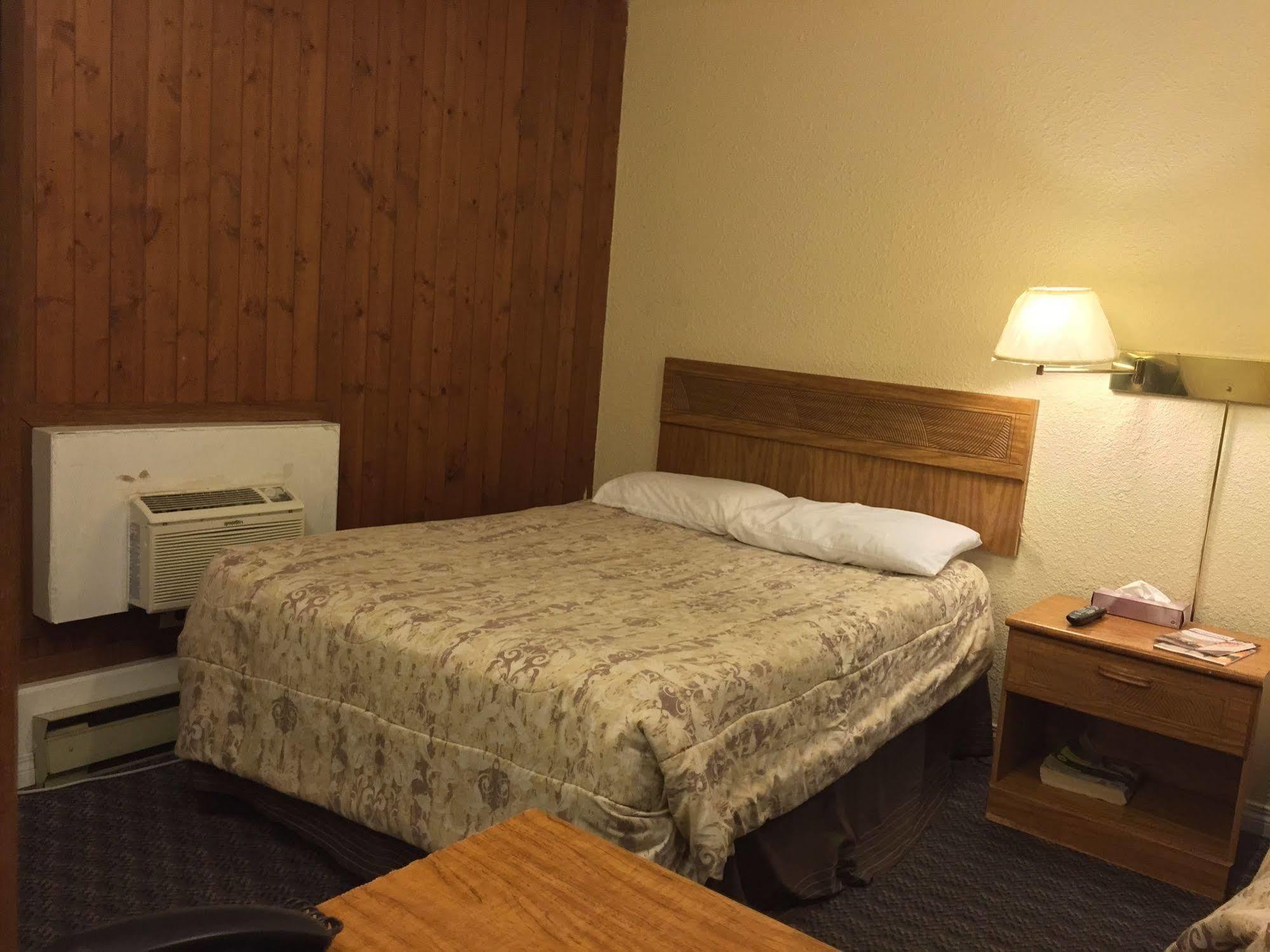 The Capri Motel Winnipeg Zewnętrze zdjęcie